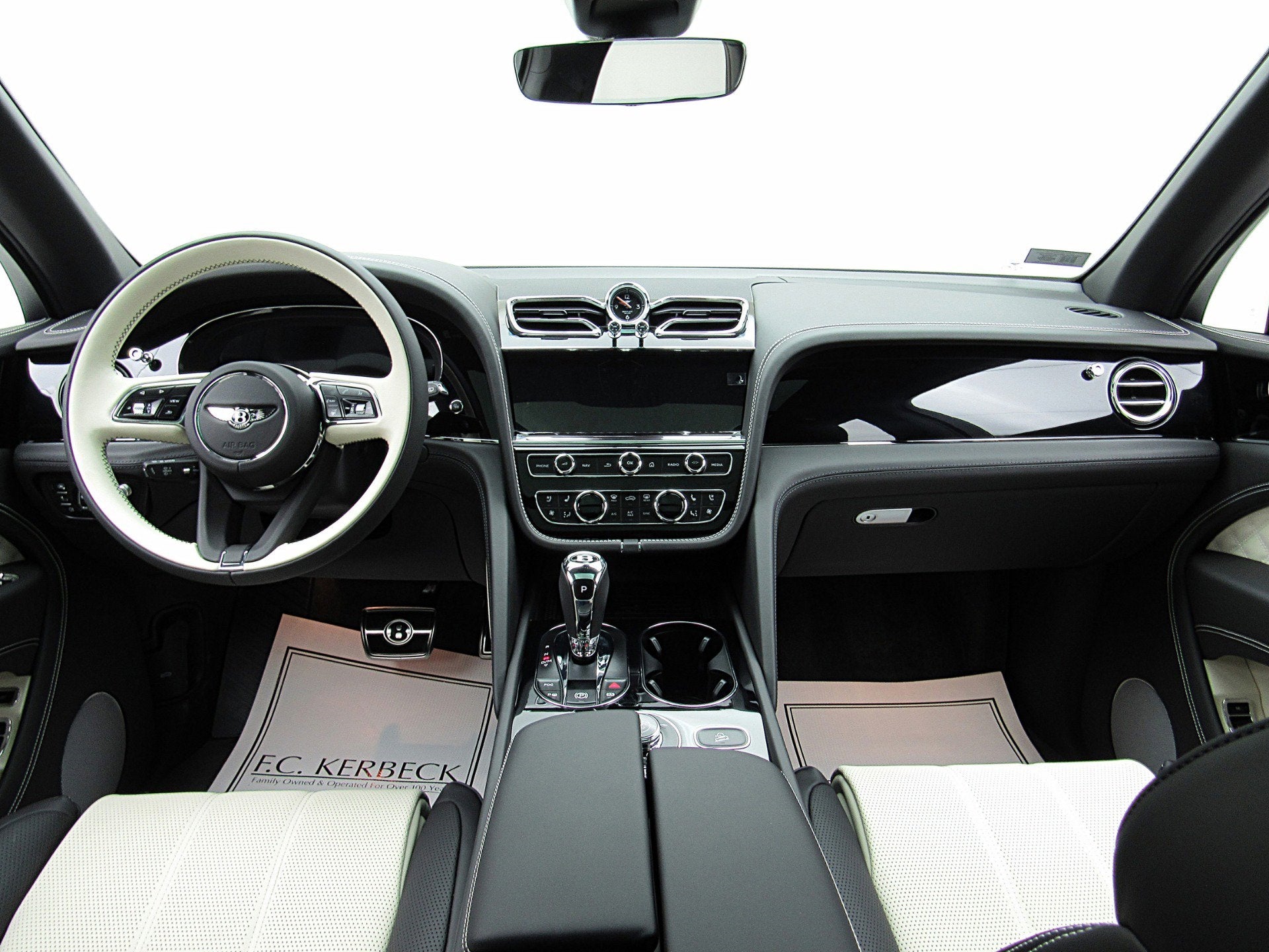 2022 Bentley Bentayga V8/LEASE OPTIONS AVAILABLE